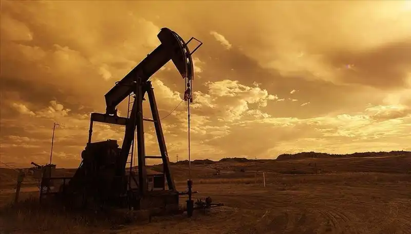 Orta Doğu'da Petrol Fiyatlarında Şok Artış: Geceye İhtiyaç Duyuyoruz!