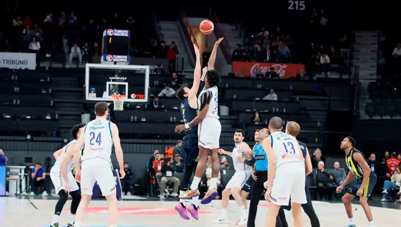 Anadolu Efes ile Panathinaikos: Dev Maç Ne Zaman, Saat Kaçta?