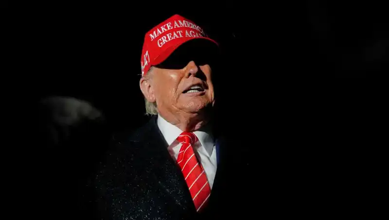 Yüksek Mahkeme, Trump'a Göçmenlerin Yasal Statüsünü İptal Yetkisi Verdi!