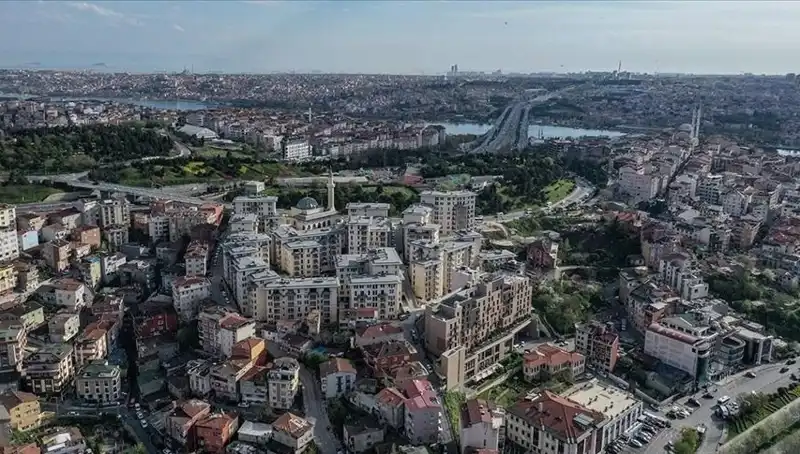 İstanbul’un Kentsel Dönüşümü: Sorunlar, Beklentiler ve Çözüm Yolları