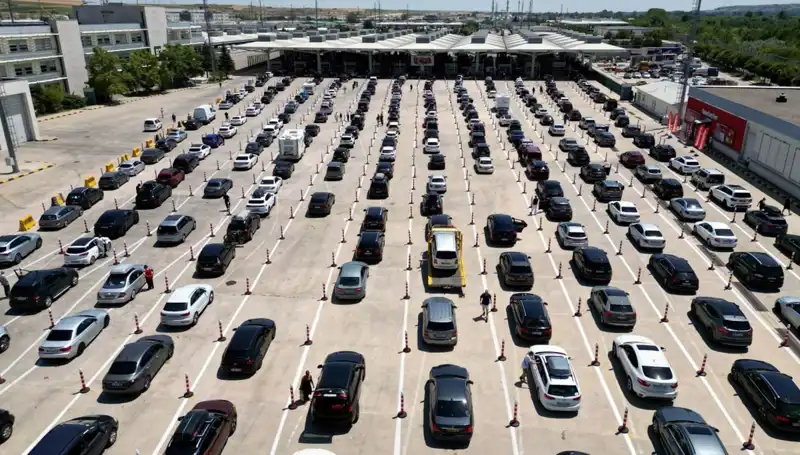 Edirne Sınır Kapılarında Rekor Geçiş: 2023’te Tarihi Bir Zirve