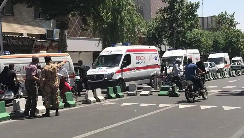İran'ın Güneydoğusunda Düzenlenen Silahlı Saldırıda 5 Polis Hayatını Kaybetti