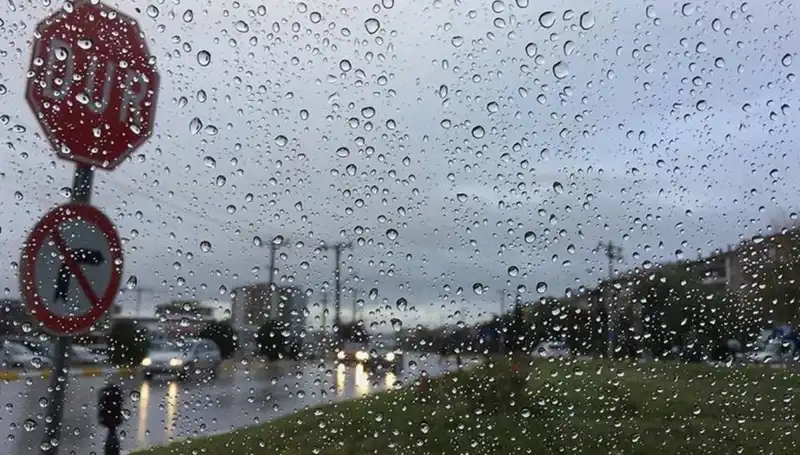 Meteoroloji'den Uyarı: Sağanak Yağışlar 29 Nisan'ı Vurdu!