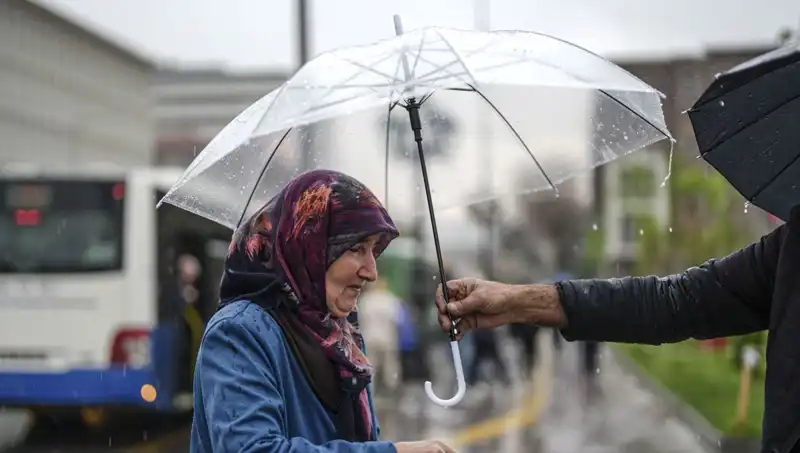 Türkiye genelinde gök gürültülü sağanak bekleniyor: Hava durumu detayları