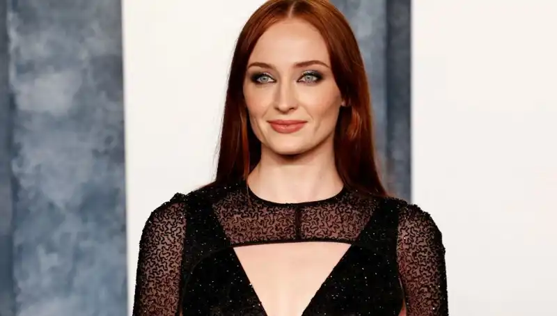 Sophie Turner'ı Öfkelendiren Yorum: Game of Thrones'un Arka Plandaki Gerilimleri