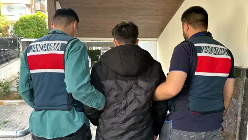 Türkiye'de Dolandırıcılık: 4 İlde 35 Kişi Tutuklandı!