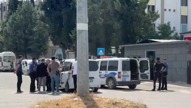 Adliye Önünde Aileler Arasında Arbede: 5 Yaralı ve 7 Gözaltı!