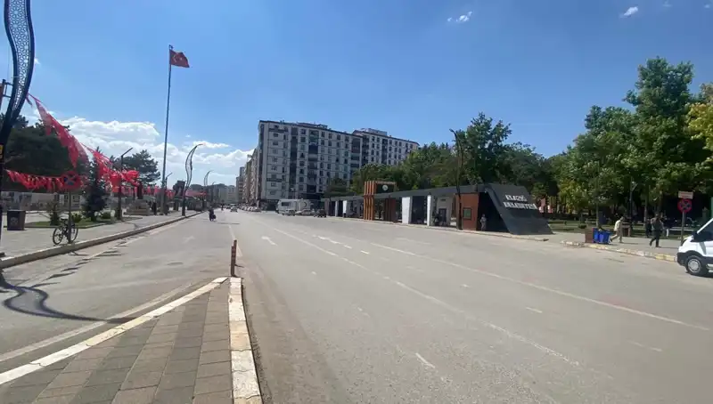 Elazığ Sokakları Neden Boş Kaldı? Şehirdeki Sessizliğin Sırrı