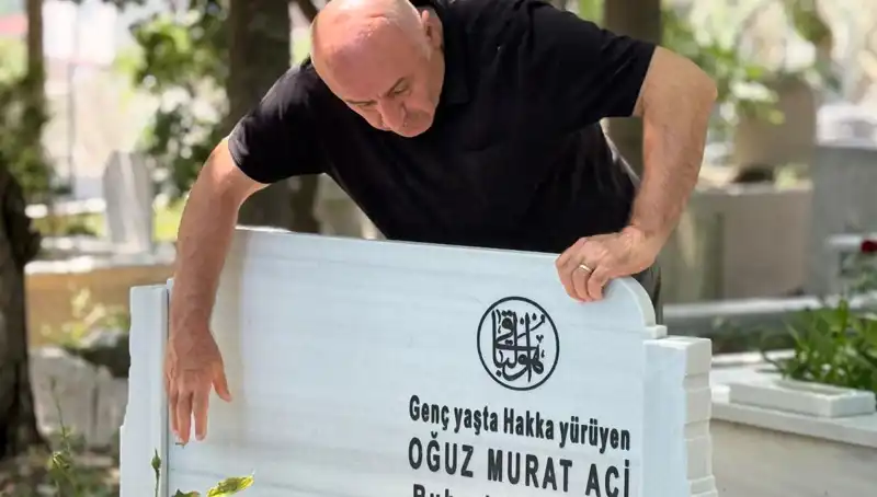 Aci Ailesinin Duygusal Babalar Günü Kutlaması: Unutulmaz Anılar ve Hüzün
