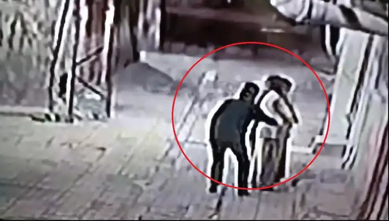 Farklı Bir Yöntem: Emniyet, Kapkaççılara Pazarcı ve Simitçi Kılığıyla Düzenledi