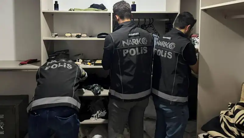 Uyuşturucu Operasyonunda F Serisi Dolar Bulundu: Suç Ağı Çözüldü mü?