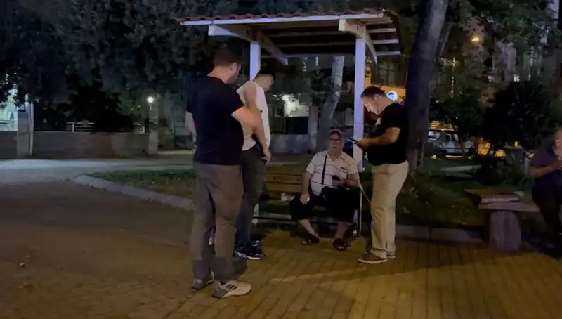 Kısmı Görme Kaybı Olan Adamın Telefonu Çalındı: Olayın Perde Arkası
