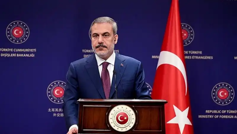 Türkiye ve Katar Arasındaki İlişkileri Güçlendiren Tarihi Görüşme