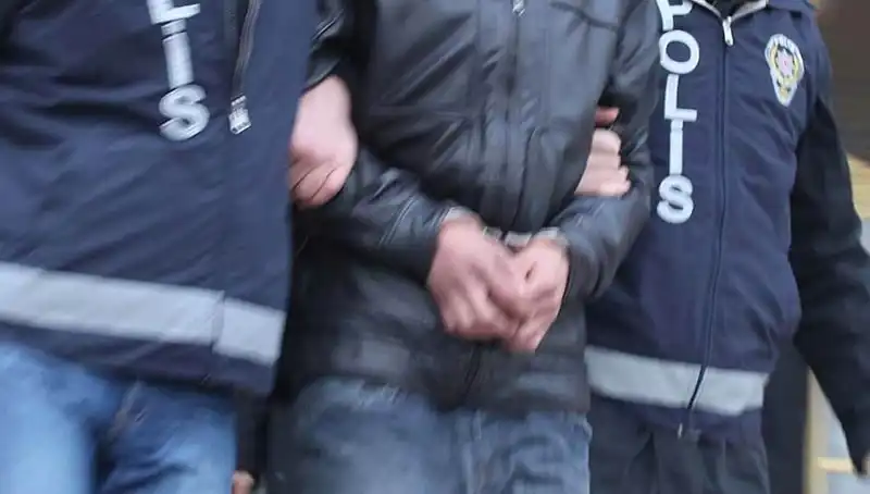 Erzincan'da Uyuşturucu Operasyonu: 5 Tutuklama ve 100 Kilogram Ele Geçirildi