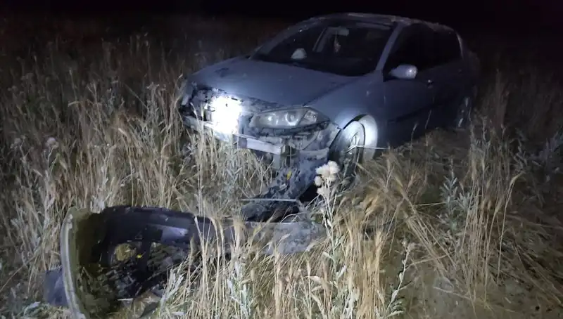 Burdur'da Otomobil Tarlaya Uçtu: Kaza Anı ve Yaralıların Durumu