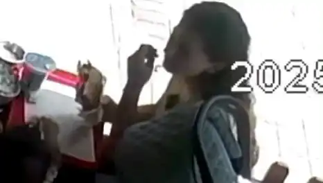 Kendi Saçını Tostunun İçine Koydu! Şok Edici Gerekçe