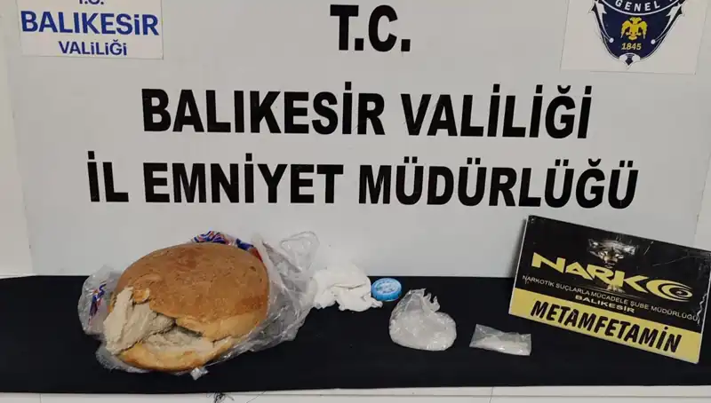 Uyuşturucu Ticaretinde Yeni Yöntem: Ekmeğin İçine Gizleme Skandalı