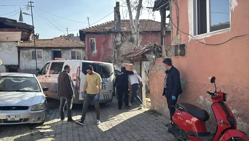 Çankırı’da Uyuşturucu Operasyonunda 6 Şüpheliye Baskın Yapıldı